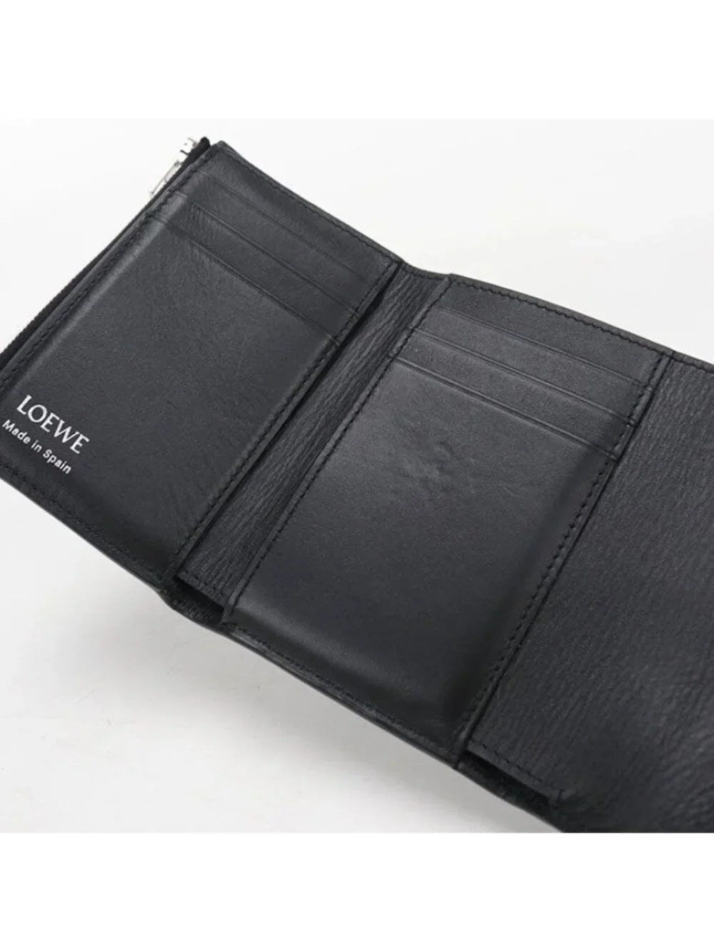 Loewe Vertical Wallet Small Pebble Trifold Mini Grain Calf